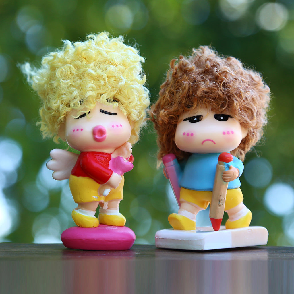 Crayon Shin Chan Figure Topper Set