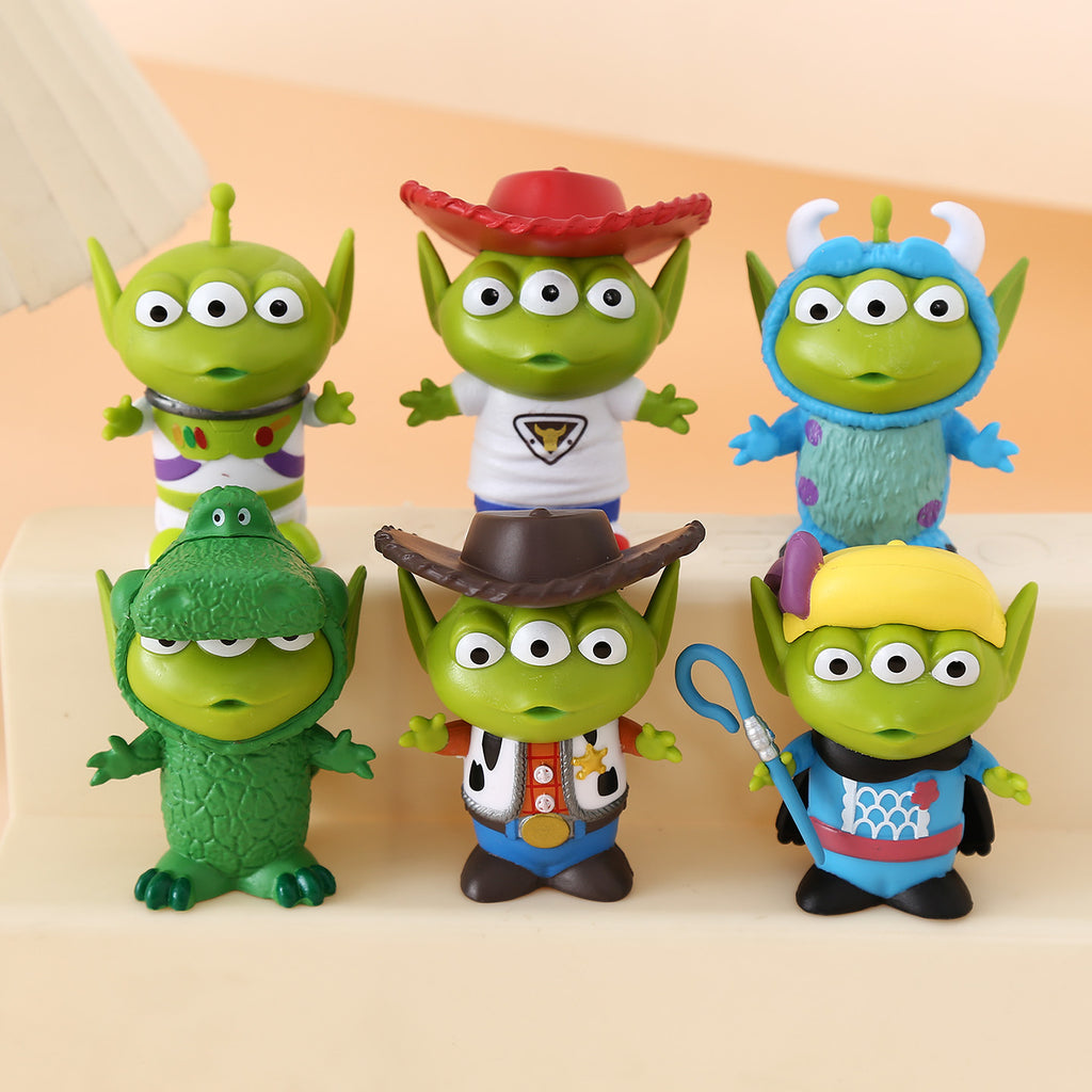 Toy Story Alien Figure Topper Set