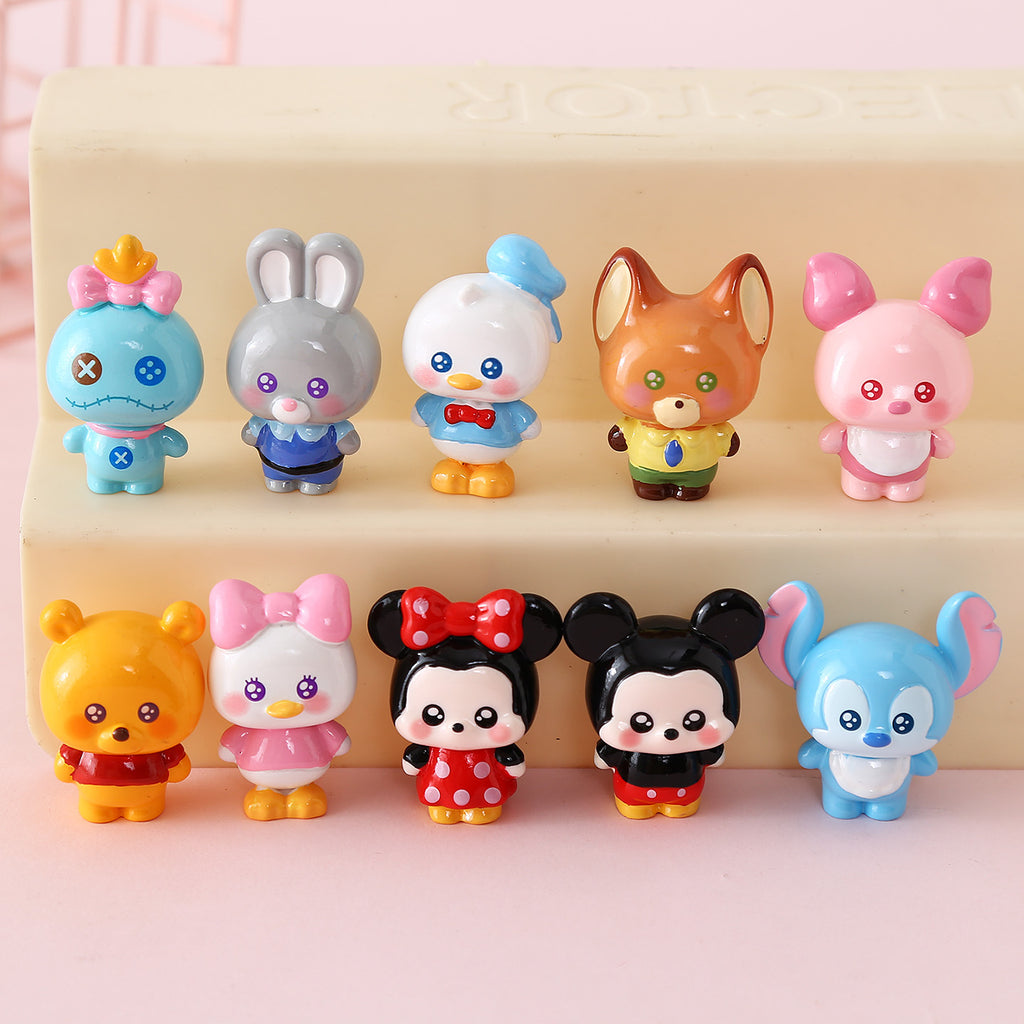 Disney Family Figure Topper Set