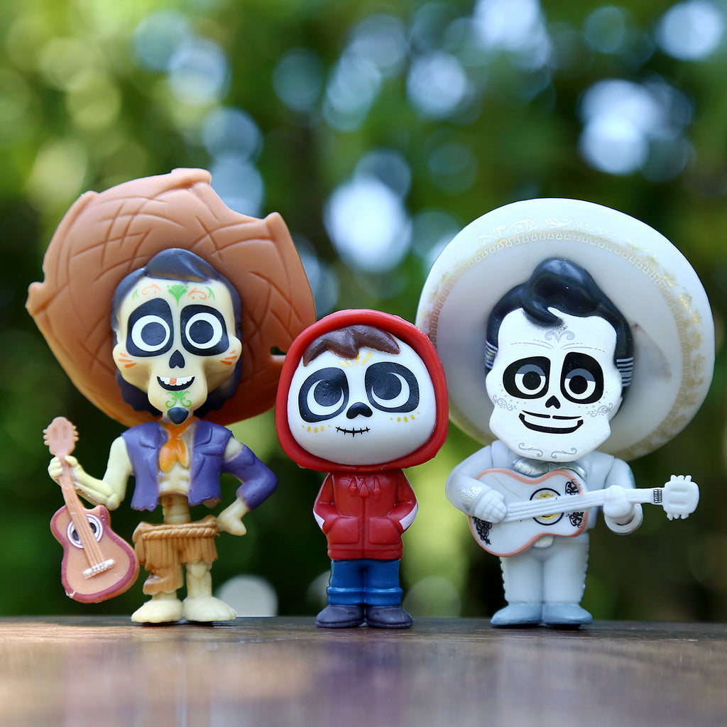 Coco Miguel Figure Topper Set