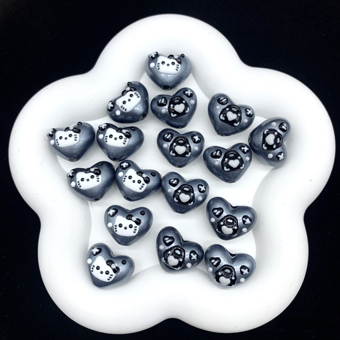 Metal Black HK Heart Painted Beads (5pcs)