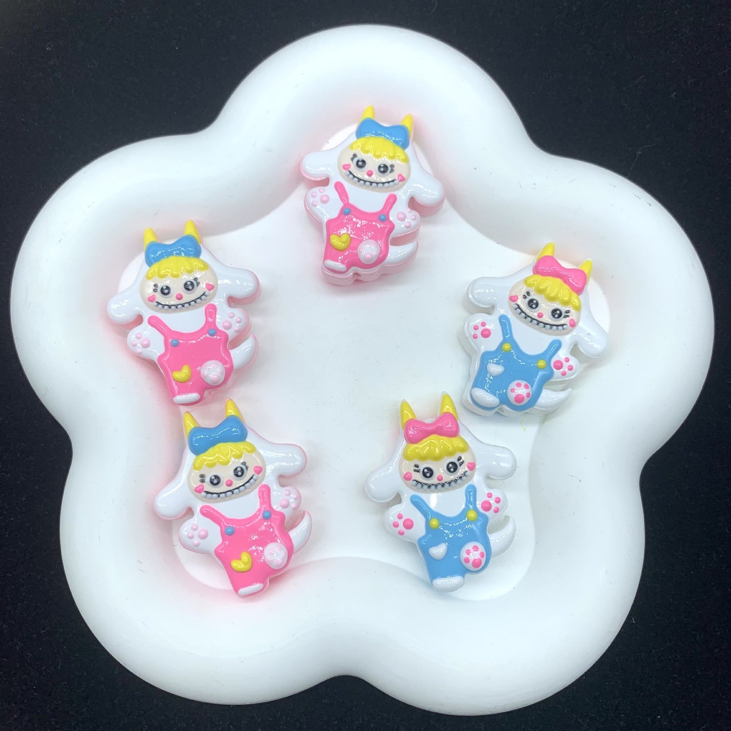 Pajamas Bubu Hand Painted Beads 1pc