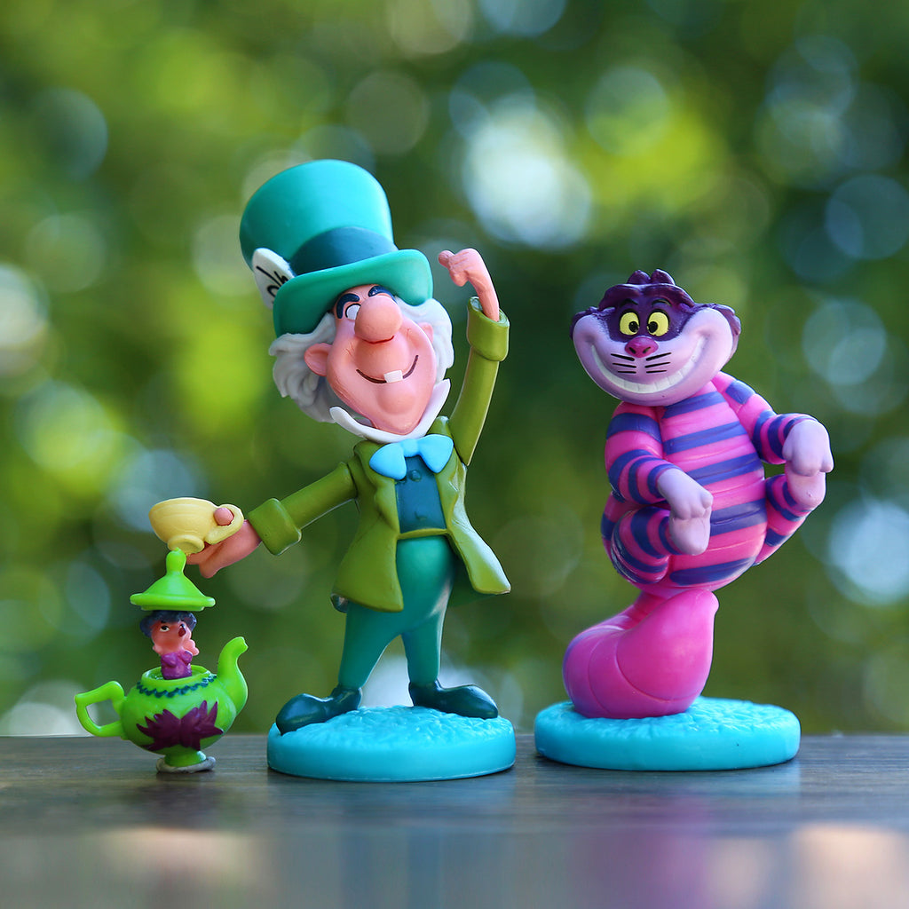 Alice in Wonderland Figure Topper Set