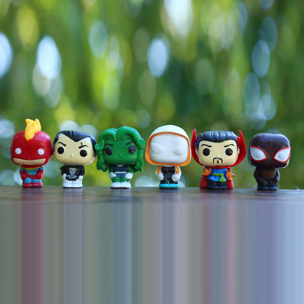 Superhero Alliance Figure Topper Set