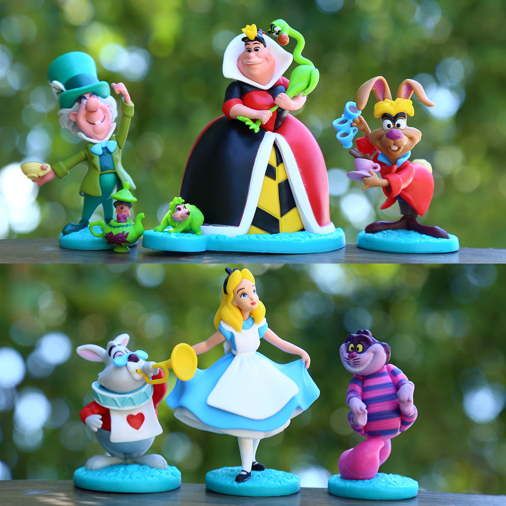 Alice in Wonderland Figure Topper Set