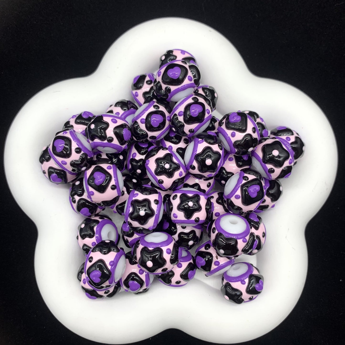 Purple Ribbon Hearts Hand Painted Round Beads (5pcs)