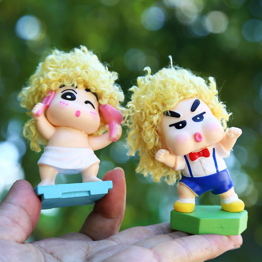 Crayon Shin Chan Figure Topper Set