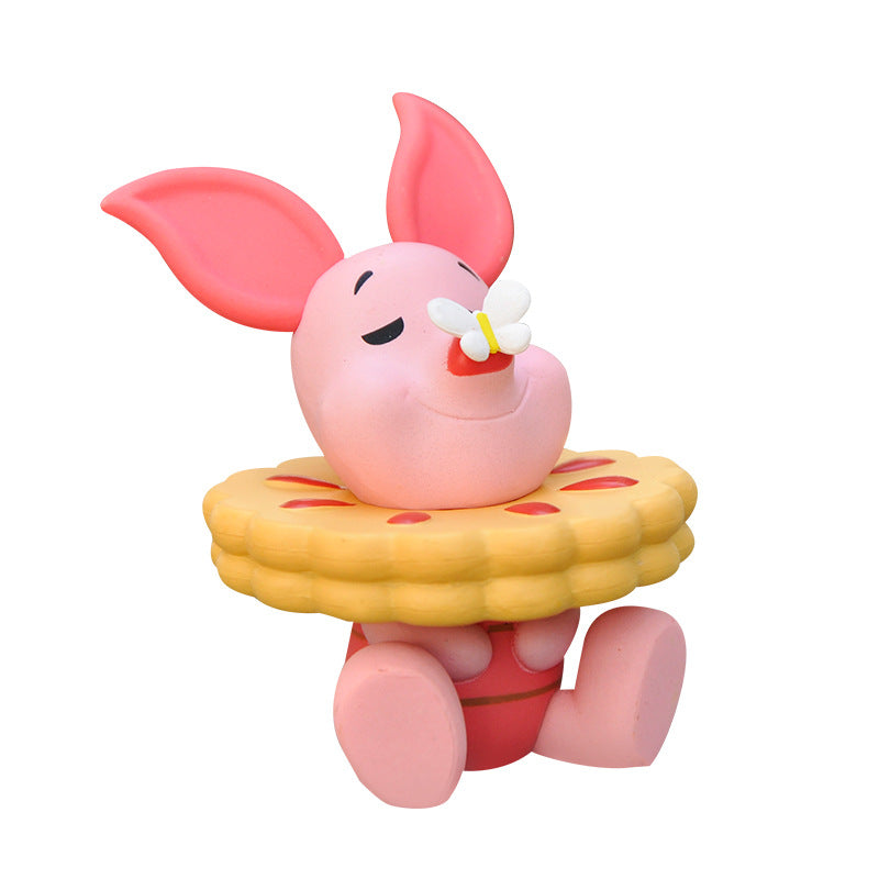 Winnie the Pooh Friends Figure Topper Set
